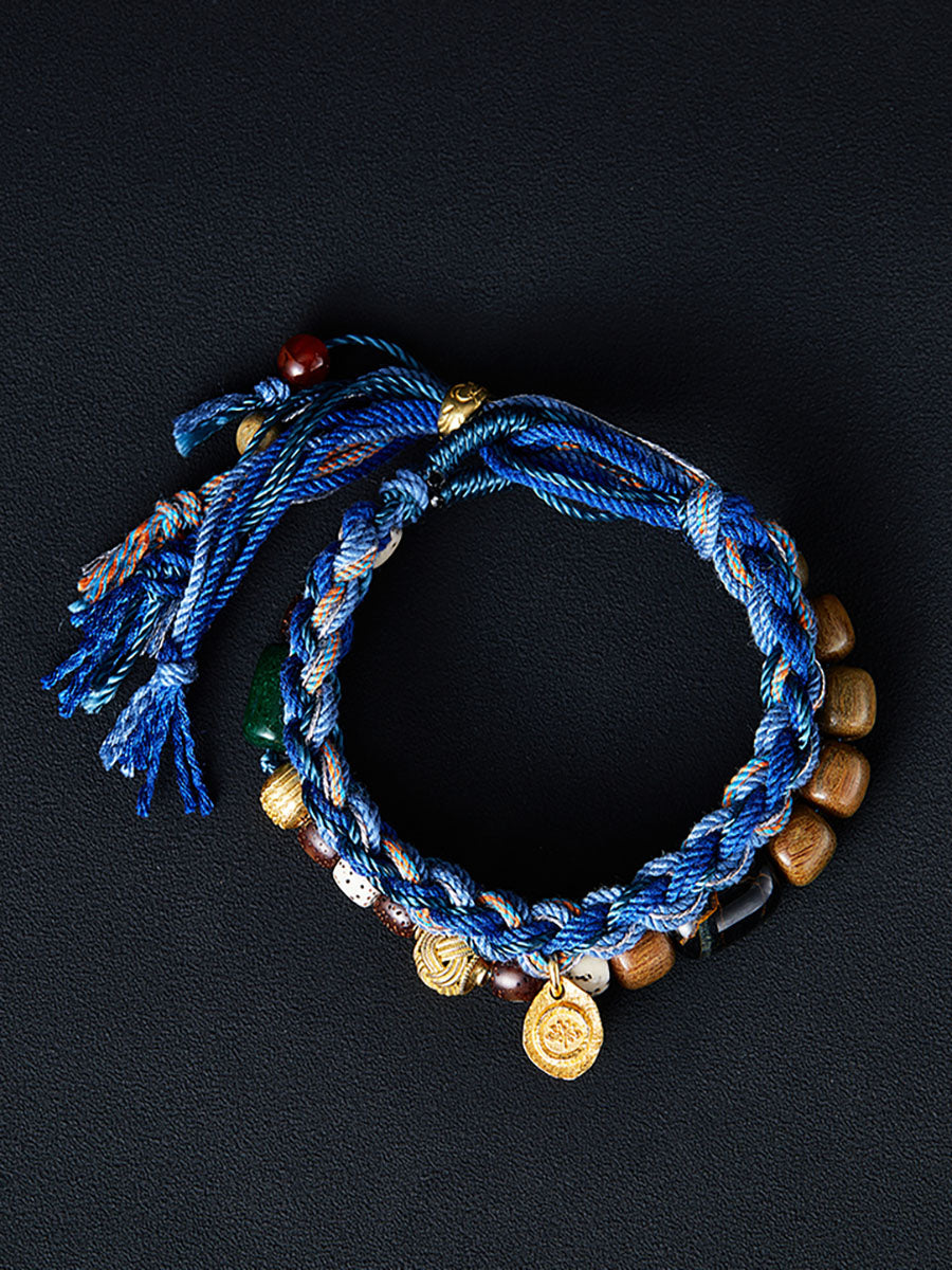 The Pure Essence Agate & Sandalwood Bracelet